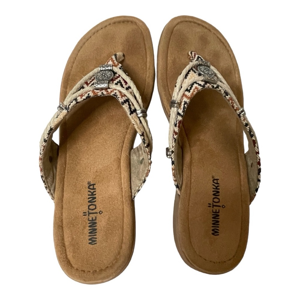 Minnetonka woven tapestry Silver Hill western flip flop thong sandals US 9